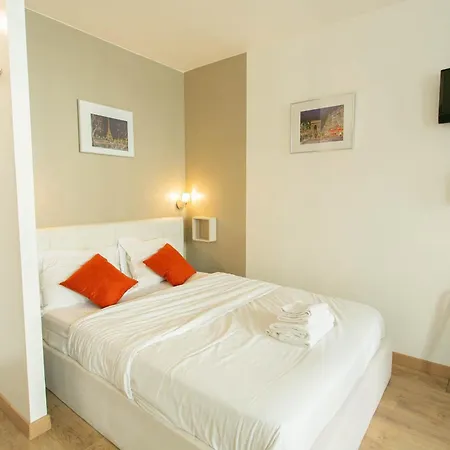 Champs Elysees & Arc De Triomphe - Cityapartmentstay Apartman *